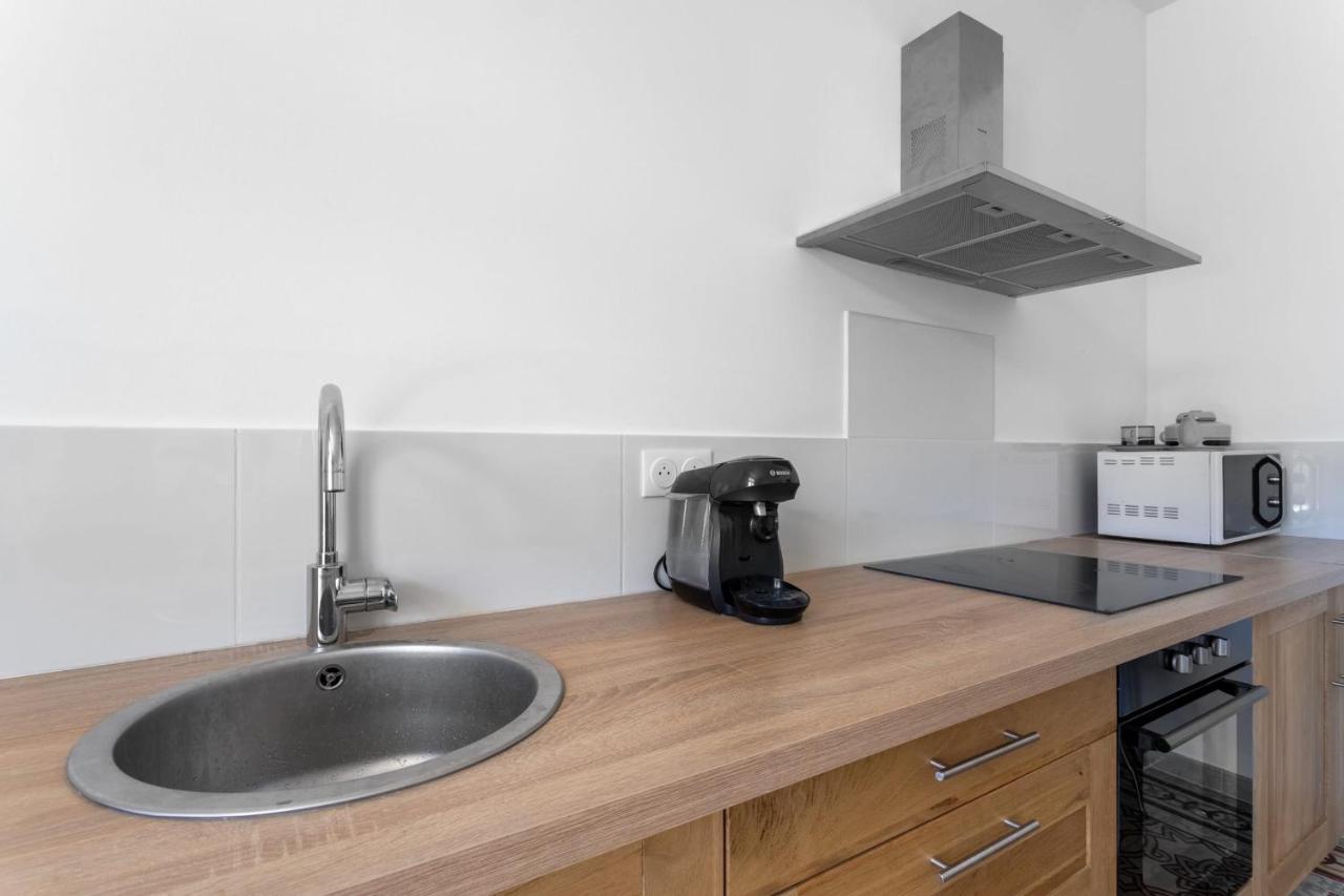 Luxurious 1 Bedroom, Ac, Terrace, Close Beaches - Dodo Et Tartine Carqueiranne Exterior photo